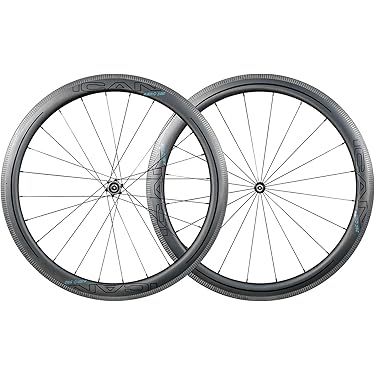 日本メーカーcogsから販売　軽量カーボンホイール　50mm 1391g状態良好 ホイール買うなら安心のコグス ロードバイク 自転車 CAMPAGNOLO